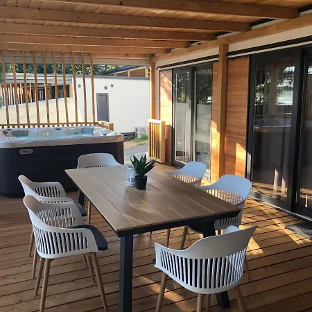 Feriehus Luxury Mobile Adria Selce