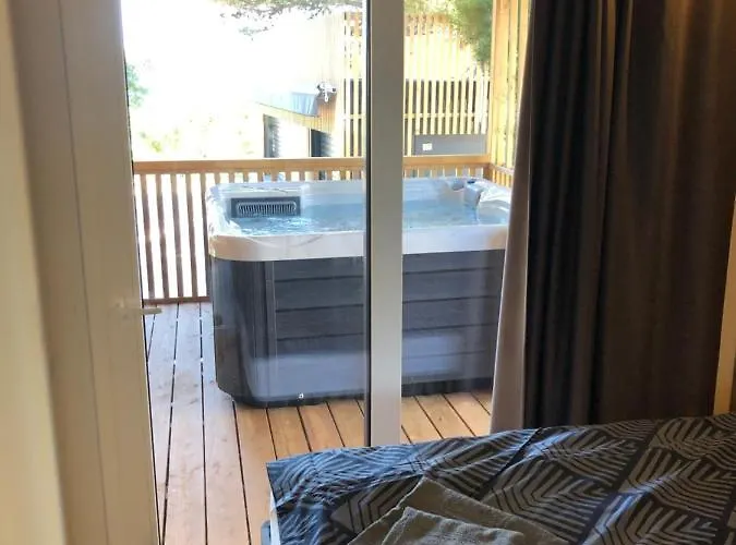 Luxury Mobile Adria 塞尔瑟